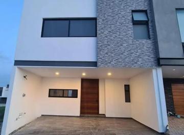 Casa en condominio de 3 habitaciones, San Andrés Cholula · Casa en Venta en San Bernardino Tlaxcalancingo, Puebla.