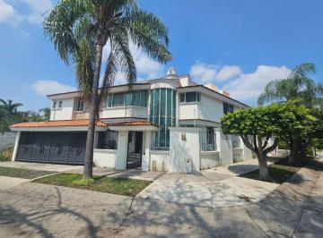 Casa de 4 habitaciones, Zapopan · Casa en Venta en Bugambilias - Remanso de Las Nochebuenas 178