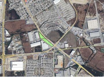 Terreno / Lote en Venta   · Terreno Comercial Sobre Av