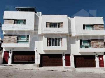 1d7b333ea52353fe5ed4edd668effb0588a365173f1de06dd6a2a455a98a7e2b · Casa en Renta en Libertad Tijuana