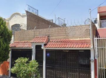 Casa de 2 habitaciones, Tonalá · Casa en Venta en Loma Dorada - Loma Arandas 199