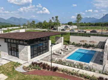 fe170d021152dcea439f7d14235f4f4d87018862fc232b418c4ca9b5375bf90d · Terreno Residencial en Venta en Santiago