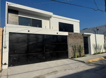 Casa de 4 habitaciones, Emiliano Zapata · Venta Residencia Burgos Temixco Morelos