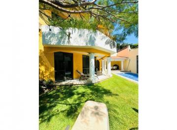 Casa de 3 habitaciones, Jiutepec · Venta Casa Junto Al Rio Cuernavaca