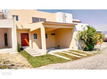 Casa de 3 habitaciones, Emiliano Zapata · Venta Casa en Burgos Bugambilias Temixco Morelos
