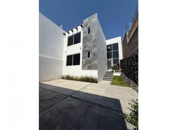 Casa de 3 habitaciones, Temixco · Venta de Casa Moderna en Las Brisas Temixco Morelos