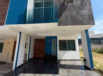 Casa en condominio de 3 habitaciones, Zapopan · Casa en Renta en Capital Norte
