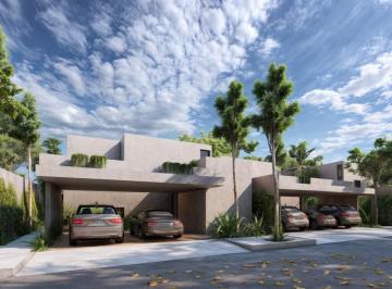 Casa de 4 habitaciones, Mérida · Venta en Casa en Privada en Cholul de 4 Recamaras