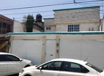 Casa · 180m² · 3 Recámaras · 2 Estacionamientos · Casa en Venta Bosques del Valle