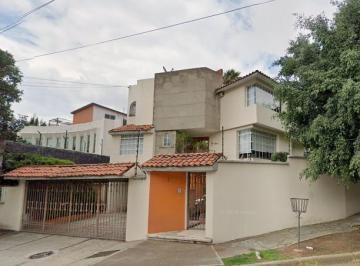 Casa de 5 habitaciones, Naucalpan de Juárez · Casa en Venta en Naucalpan Ciudad Satelite