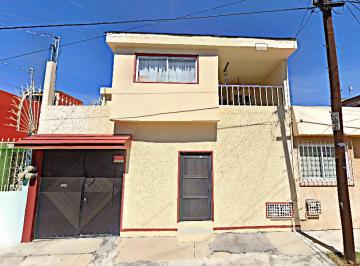Casa de 3 habitaciones, Toluca · Casa en Venta en Estado de Mexico Toluca de Lerdo San Bernardino
