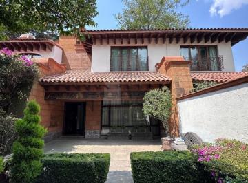 Casa en condominio · 452m² · 4 Recámaras · 5 Estacionamientos · Casa en Venta en Los Encinos, Lerma Estado de México