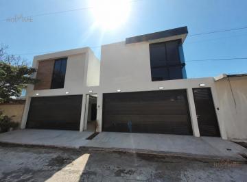 Casa · 152m² · 3 Recámaras · 2 Estacionamientos · Casa 3 Recámaras con Jardín | Adalberto Tejeda, Boca del Río