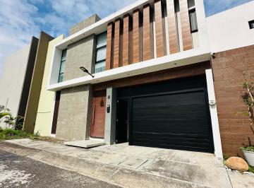 Casa de 4 habitaciones, Alvarado · Casa en Venta Fracc. Lomas Residencial, Riviera Veracruzana.