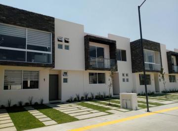 Casa de 3 habitaciones, San Mateo Atenco · Casa en Venta en San Mateo Atenco, Mex.