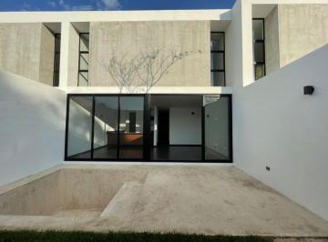 Casa de 3 habitaciones, Mérida · Townhouse en Renta 3 Habs Hermoso y Equipado