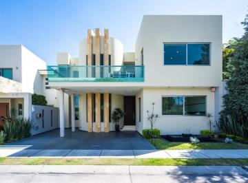 Casa en condominio de 4 habitaciones, Zapopan · Hermosa Casa en Olivos
