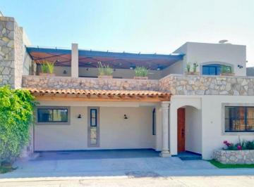 Casa de 5 habitaciones, San Miguel de Allende · Casa en Venta San Miguel de Allende Club de Golf Ventanas