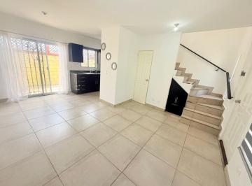 Casa de 2 habitaciones, Tijuana · Casa en La Mesa en Los Pinos a Solo 10 Minutos de La Macro y Parque Morelos y Zonas Industriales