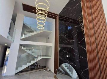 Casa en condominio de 5 habitaciones, San Andrés Cholula · Lomas 2 con 5 Habitaciones