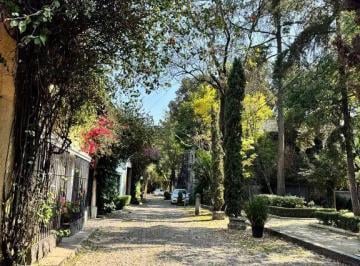 Casa · 677m² · 5 Recámaras · 8 Estacionamientos · Casa en Venta en Álvaro Obregón, Chimalistac