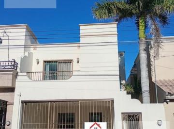 Casa · 160m² · 3 Recámaras · 2 Estacionamientos · Casa en Renta Equipada en Rinconada Colonial Apodaca