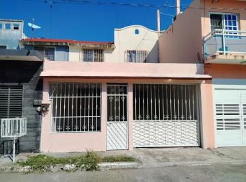 Casa · 110m² · 4 Recámaras · 1 Estacionamiento · Casa en Venta de 4 Recamaras en Fraccionamiento Siglo Xxi, Casas Diaz