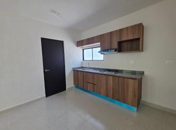Departamento · 81m² · 3 Recámaras · 1 Estacionamiento · Departamento de 3 Recámaras en Planta Baja, Sobre Av 127 con Huayacán (Cancún)