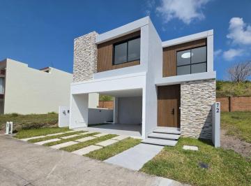 Casa de 4 habitaciones, Alvarado · Casa con 4 Recámaras y Alberca en Venta, Punta Tiburón