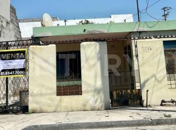 Local comercial · 150m² · 3 Recámaras · 1 Estacionamiento · Venta de Casa Col. Industrial Muy Cerca del Centro de Monterrey, N. L.