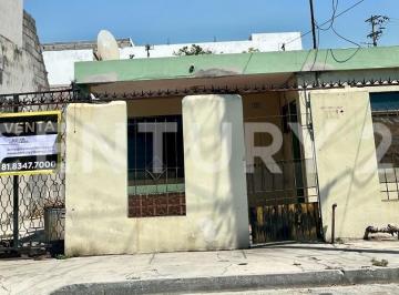 Inmueble productivo urbano · 150m² · 3 Recámaras · 1 Estacionamiento · Venta de Casa Col. Industrial Muy Cerca del Centro de Monterrey, N. L.