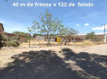 Casa · 400m² · 4 Recámaras · Casa de Campo en San Isidro Mazatepec