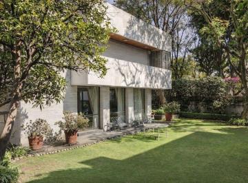 3da01e9eb023193ca723ab9ebffc2c3810aa23f7612c120722da523f694efe3a · Casa en Venta en Lomas de Chapultepec 4 Recámaras