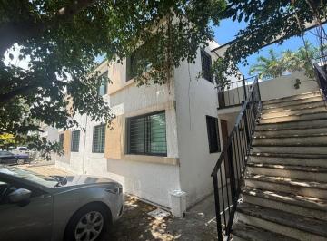 FACHADA · Departamento en Renta 2 Rec 45 m² Playacar en Playa del Carmen Amueblado