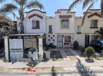Casa de 3 habitaciones, Tonalá · Casa en Venta en Paseos de Santiago, Tonala, Jalisco.