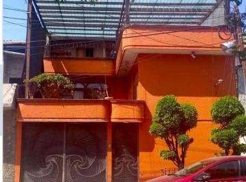 Casa de 4 habitaciones, Nezahualcóyotl · Casa en Venta – Oportunidad de Inversión en Nezahualcóyotl, Estado de México