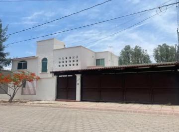 1 · Casa en Venta Fraccionamiento Valle del Campanario Al Norte de Aguascalientes