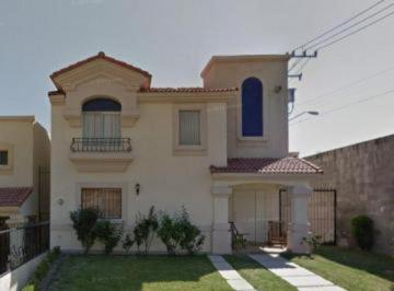 Casa en condominio de 3 habitaciones, Tonalá · Casa en Venta en Urbi Quinta Montecarlo, Tonala, Jalisco.