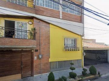 Casa de 4 habitaciones, Naucalpan de Juárez · Casa en Venta en Av Paseo del Pipila en Naucalpan