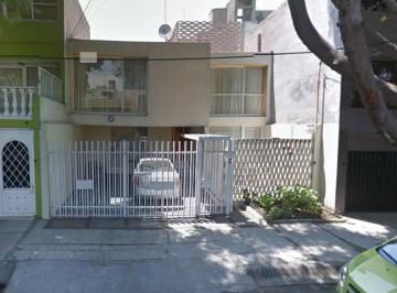 Casa de 2 habitaciones, Coyoacán · Remate de Casa en Col. Campestre Churubusco | No Créditos | Remate Bancario |