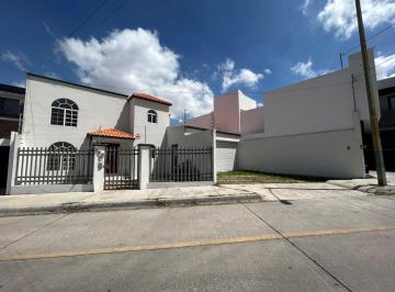 1 · Casa Renta en Lomas Cuarta Sección, San Luis Potosí