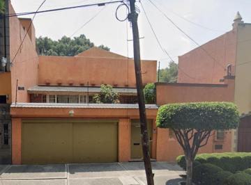 Casa de 4 habitaciones, Coyoacán · Casa en Venta en Ciudad de Mexico Coyoacan del Carmen