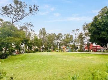 Casa en condominio · 306m² · 4 Recámaras · 2 Estacionamientos · Casa en Venta en Residencial Cafetales