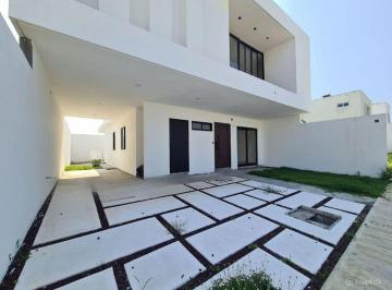 bcf3c118152dd05460abd43607ab99fb1630b9d758874cf66dd84133f8dbd242 · Casa en Venta en Veracruz con Hab en Pb Fracc. Real Mandinga