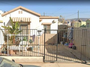 Casa de 2 habitaciones, Ensenada · Casa en Venta Alicante, Ensenada, Baja California