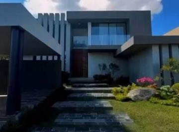 Casa de 4 habitaciones, León · Se Vende Casa en El Bosque Country Club (Mont Shasta)