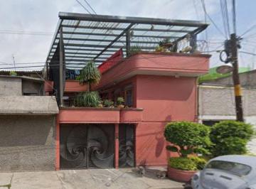 Casa de 4 habitaciones, Nezahualcóyotl · Casa en Venta en Colonia Metropolitana 3a Secc. Cdad. Nezahualcóyotl. Ad