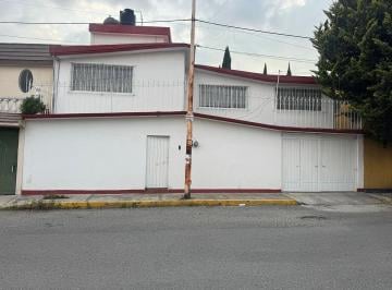 Oficina , Metepec · Casa en Renta, Para Uso de Oficinas.