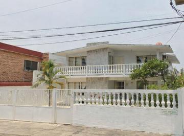 Casa de 4 habitaciones, Veracruz · Casa en Venta en Los Pinos Cerca de La Playa
