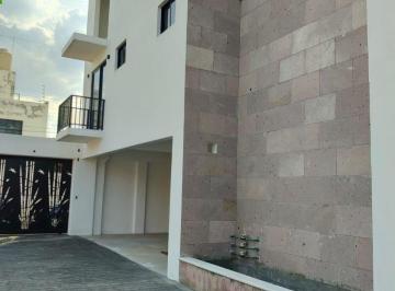 Departamento · 135m² · 2 Recámaras · 2 Estacionamientos · Venta de Depas Acabados de Lujo a 1 Min Perf